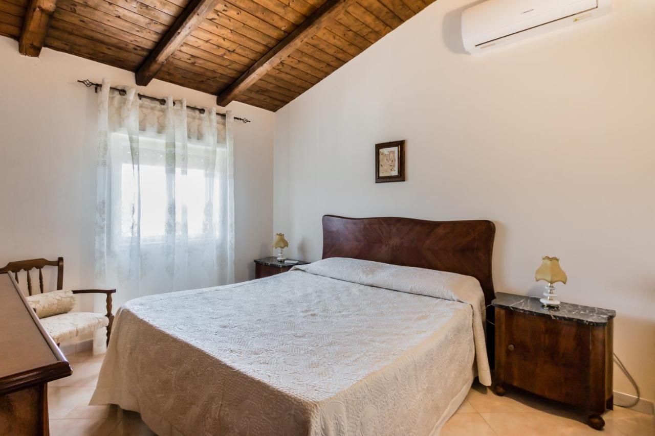 Villa Rosa Near The Sandy Beach, Parking & Wifi Noto Eksteriør billede
