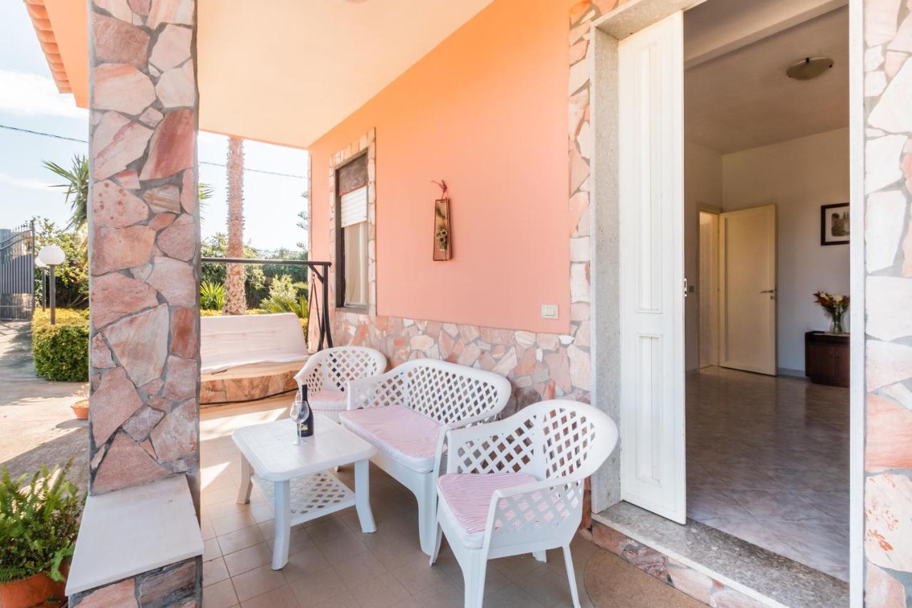 Villa Rosa Near The Sandy Beach, Parking & Wifi Noto Eksteriør billede