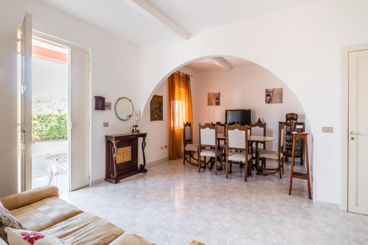 Villa Rosa Near The Sandy Beach, Parking & Wifi Noto Eksteriør billede